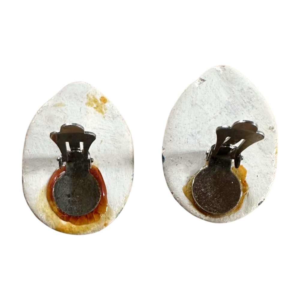 Vintage Ceramic Face Clip-On Earrings | Hand-Painted Whimsical Folk Art Jewelry - Picture 5 of 11